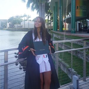 Hiiiii I’m Sydney 😁😁🍵☀️🪷